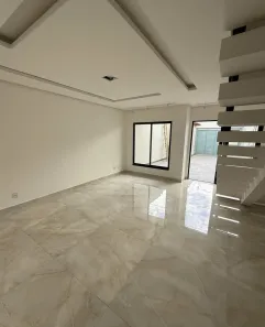 Sobrado com 4 Quartos à venda, 150m² no Felícia, Vitória da Conquista