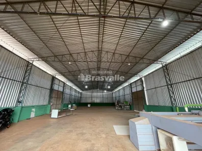 Galpão / Depósito / Armazém à venda, 900m² no Parque Ind. Alvisio Schneider, Corbélia