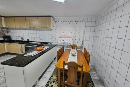 Sobrado com 3 Quartos para alugar, 260m² no Jardim Olinda, Mauá