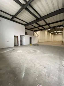 Galpão / Depósito / Armazém para venda ou aluguel, 599m² no Vila Palmares, Santo André