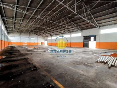 Galpão / Depósito / Armazém para venda ou aluguel, 2500m² no Embu-Guaçu, Embu-Guaçu