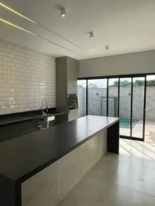 Casa de Condomínio com 3 Quartos à venda, 125m² no Rosa de Leiria Condomínio Horizontal, Goianira