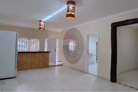 Casa Comercial com 3 Quartos para alugar, 155m² no Vila Oliveira, Mogi das Cruzes