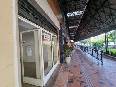Loja / Salão / Ponto Comercial para alugar, 29m² no Itaipava, Petrópolis