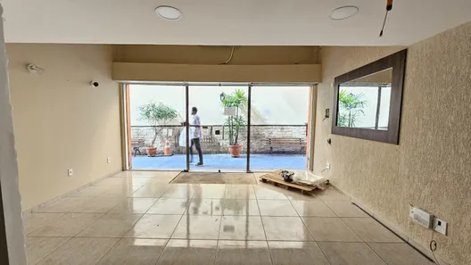 Loja / Salão / Ponto Comercial para alugar, 30m² no Centro, Cabo Frio