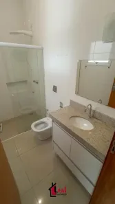 Casa com 3 Quartos para alugar, 180m² no Centro, Presidente Prudente
