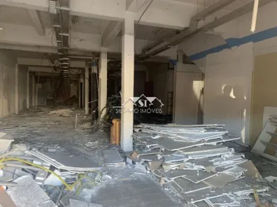 Loja / Salão / Ponto Comercial com 10 Quartos para venda ou aluguel, 550m² no Jardim Vinte e Cinco de Agosto, Duque de Caxias