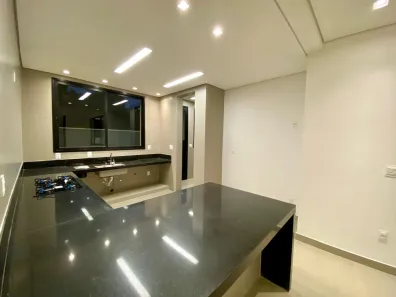 Casa de Condomínio com 4 Quartos para venda ou aluguel, 247m² no Gran Park, Vespasiano