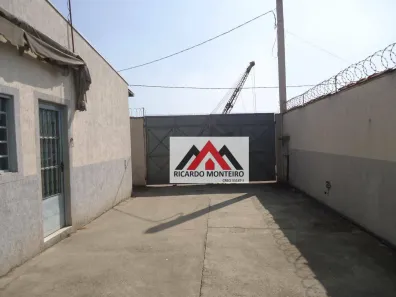 Galpão / Depósito / Armazém para venda ou aluguel, 540m² no Cidade Nova, Pindamonhangaba