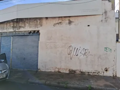 Galpão / Depósito / Armazém para alugar, 130m² no Jardim Califórnia, Araraquara