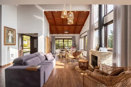 Fazenda / Sítio / Chácara com 3 Quartos à venda, 232m² no Rondinha, Campo Largo