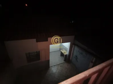 Sobrado com 2 Quartos à venda, 160m² no Parque Santo Antônio, Jacareí