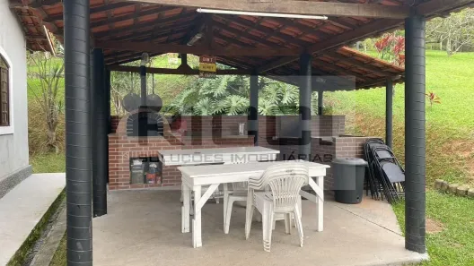 Fazenda / Sítio / Chácara com 3 Quartos para alugar, 10m² no Porteira Preta, Mogi das Cruzes