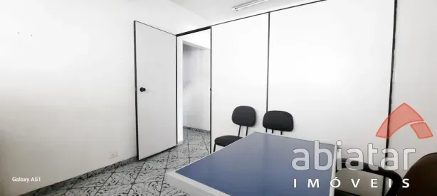 Casa Comercial com 1 Quarto para venda ou aluguel, 185m² no Jardim Maria Rosa, Taboão da Serra