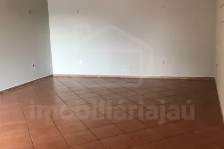 Loja / Salão / Ponto Comercial à venda, 300m² no Chácara Braz Miraglia, Jaú