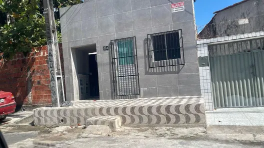Kitnet com 2 Quartos para alugar, 35m² no Montese, Fortaleza