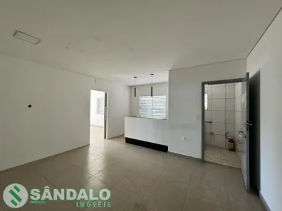 Conjunto Comercial / Sala para alugar, 60m² no Conjunto Habitacional Inocente Vila Nova Júnior, Maringá