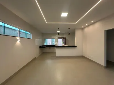 Casa com 3 Quartos à venda, 115m² no Centro, Abadia de Goiás