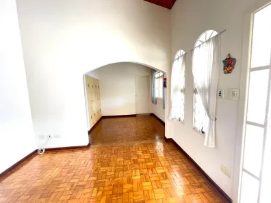 Casa com 3 Quartos à venda, 138m² no Centro, Águas de São Pedro