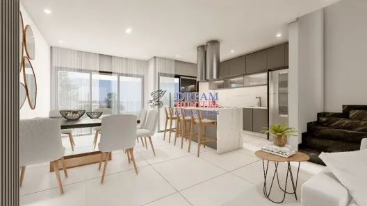 Sobrado com 3 Quartos à venda, 211m² no Ahú, Curitiba