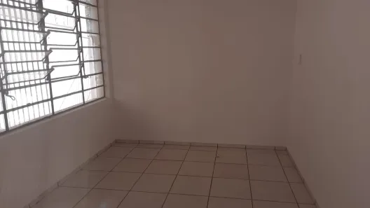 Casa com 3 Quartos para venda ou aluguel, 250m² no Jardim do Norte, Londrina