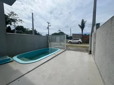 Casa com 2 Quartos para alugar, 60m² no Balneario Shangrila, Pontal do Paraná