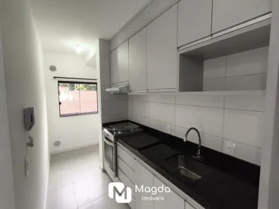 Apartamento com 2 Quartos para alugar, 60m² no Velha Central, Blumenau