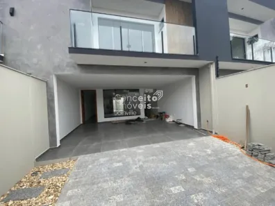 Sobrado com 3 Quartos à venda, 195m² no Floresta, Joinville