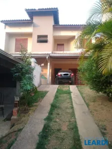 Sobrado com 4 Quartos à venda, 220m² no Residencial Serra Azul, Louveira