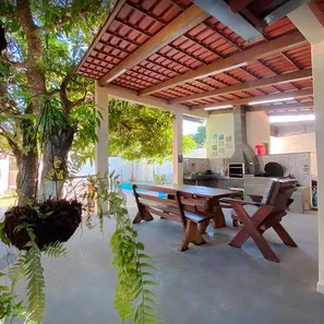 Casa com 4 Quartos à venda, 180m² no Jardim Decolores, Trindade