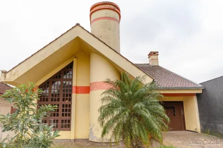 Casa com 4 Quartos à venda, 330m² no Niterói, Canoas