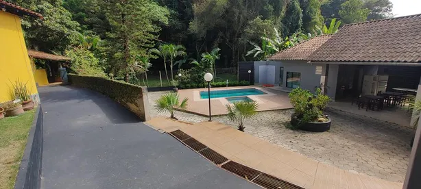 Fazenda / Sítio / Chácara com 4 Quartos à venda, 9859m² no Metalúrgico, Barra Mansa
