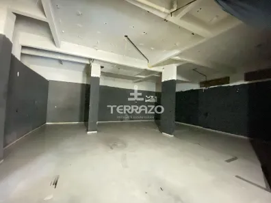 Loja / Salão / Ponto Comercial à venda, 196m² no São João, Volta Redonda