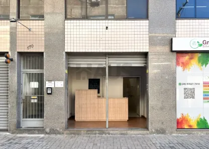 Loja / Salão / Ponto Comercial para alugar, 58m² no Aterrado, Volta Redonda