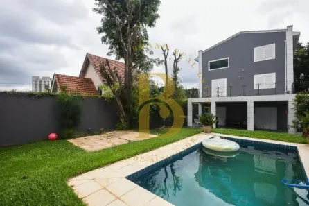 Casa com 3 Quartos para venda ou aluguel, 287m² no Jardim Panorama, São Paulo