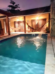 Prédio Inteiro com 6 Quartos à venda, 230m² no Jardim Virgínia, Guarujá