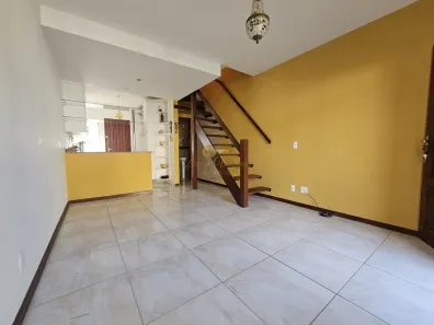 Casa de Condomínio com 2 Quartos à venda, 58m² no Parque do Imbui, Teresópolis