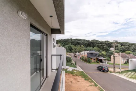 Sobrado com 3 Quartos à venda, 104m² no São Marcos, Campo Largo