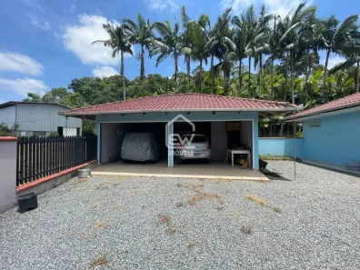 Fazenda / Sítio / Chácara com 3 Quartos à venda, 200m² no Ribeirão da Lagoa, Massaranduba