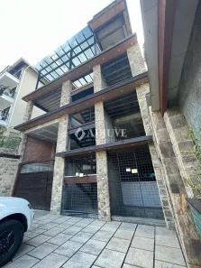 Prédio Inteiro para alugar, 1200m² no Itaipava, Petrópolis