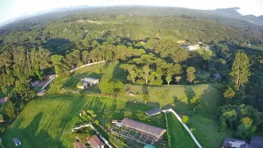 Fazenda / Sítio / Chácara com 4 Quartos à venda, 72600m² no Quatro Barras, Quatro Barras