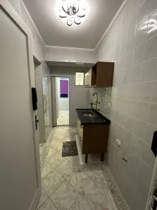 Kitnet à venda, 30m² no Guilhermina, Praia Grande