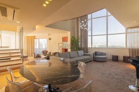 Cobertura com 2 Quartos para alugar, 210m² no Cidade Monções, São Paulo