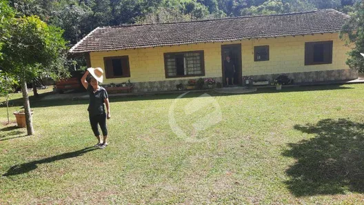 Fazenda / Sítio / Chácara com 3 Quartos à venda, 10000m² no , Redenção da Serra