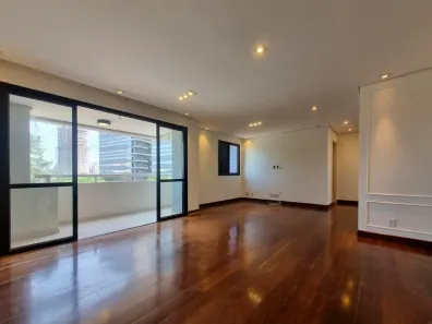 Apartamento com 2 Quartos para alugar, 94m² no Santo Amaro, São Paulo