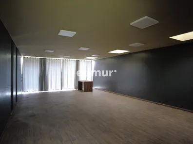 com 5 Quartos para alugar, 311m² no Jardim, Santo André