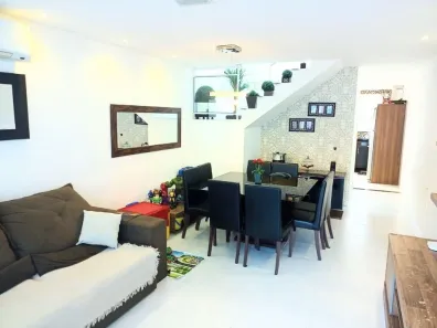 Casa com 2 Quartos à venda, 140m² no Vila Capri, Araruama