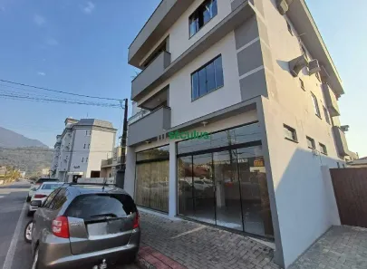 Conjunto Comercial / Sala para alugar, 100m² no Vila Lalau, Jaraguá do Sul