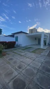 Casa com 3 Quartos à venda, 300m² no Coroa do Meio, Aracaju