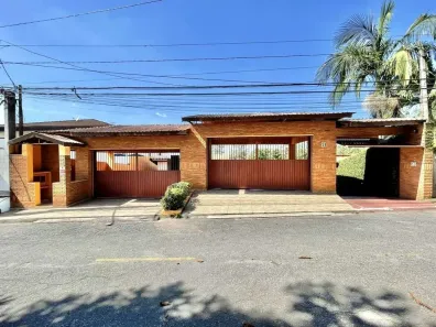 Casa de Condomínio com 3 Quartos à venda, 494m² no Chácara dos Lagos, Carapicuíba